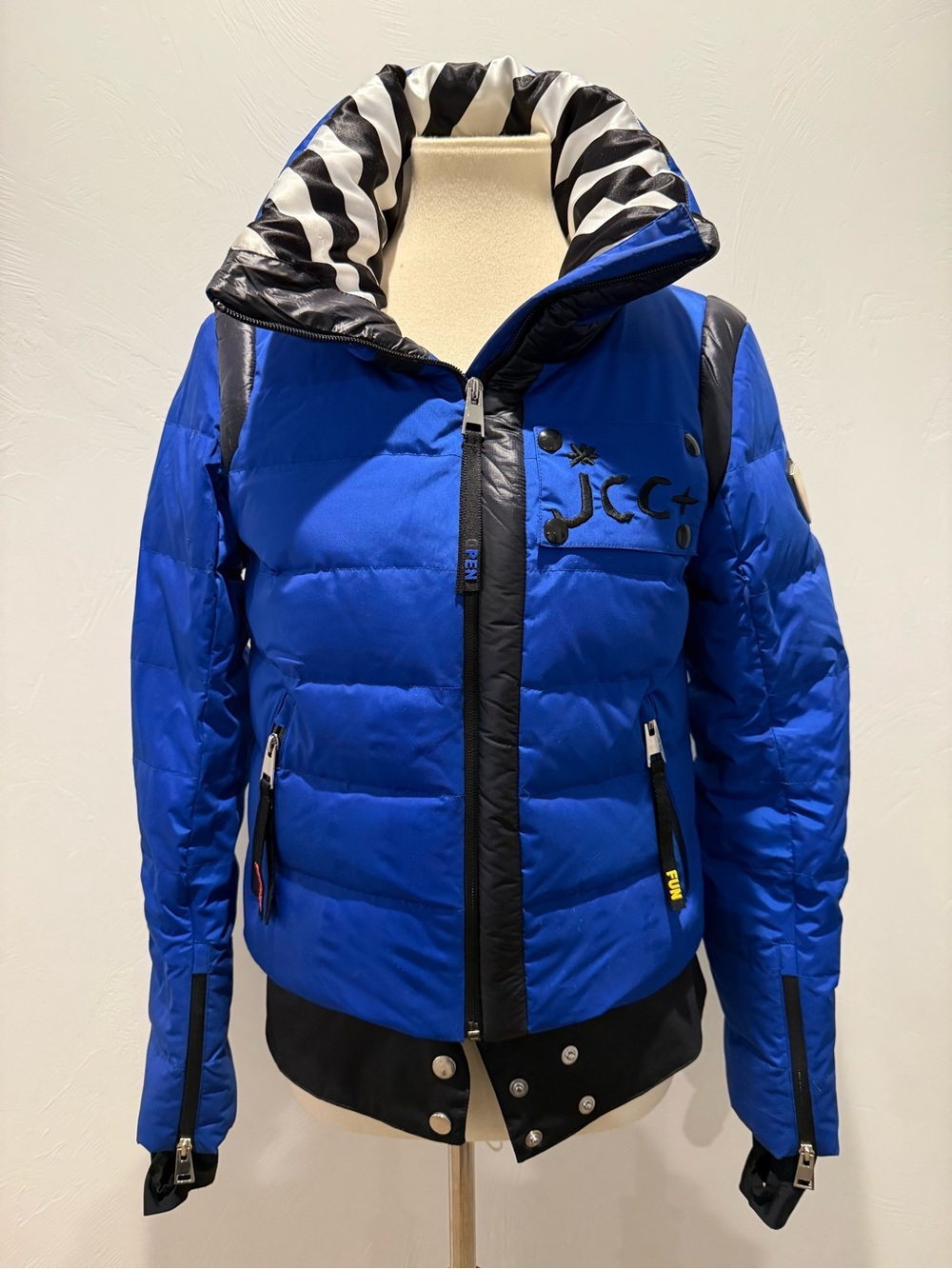 RARE Rossignol x Jean-Charles de Castelbajac (JCC) high-end down ski jacket